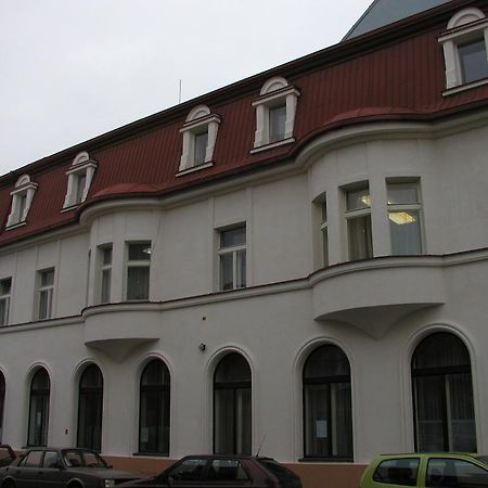 Hotel Mrazek Pardubice Eksteriør bilde