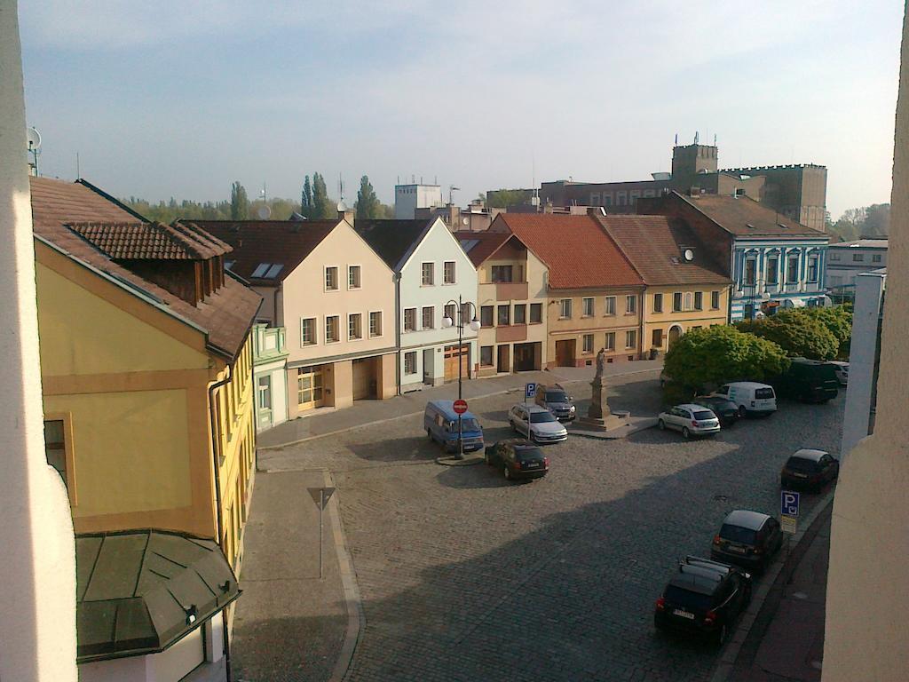 Hotel Mrazek Pardubice Eksteriør bilde