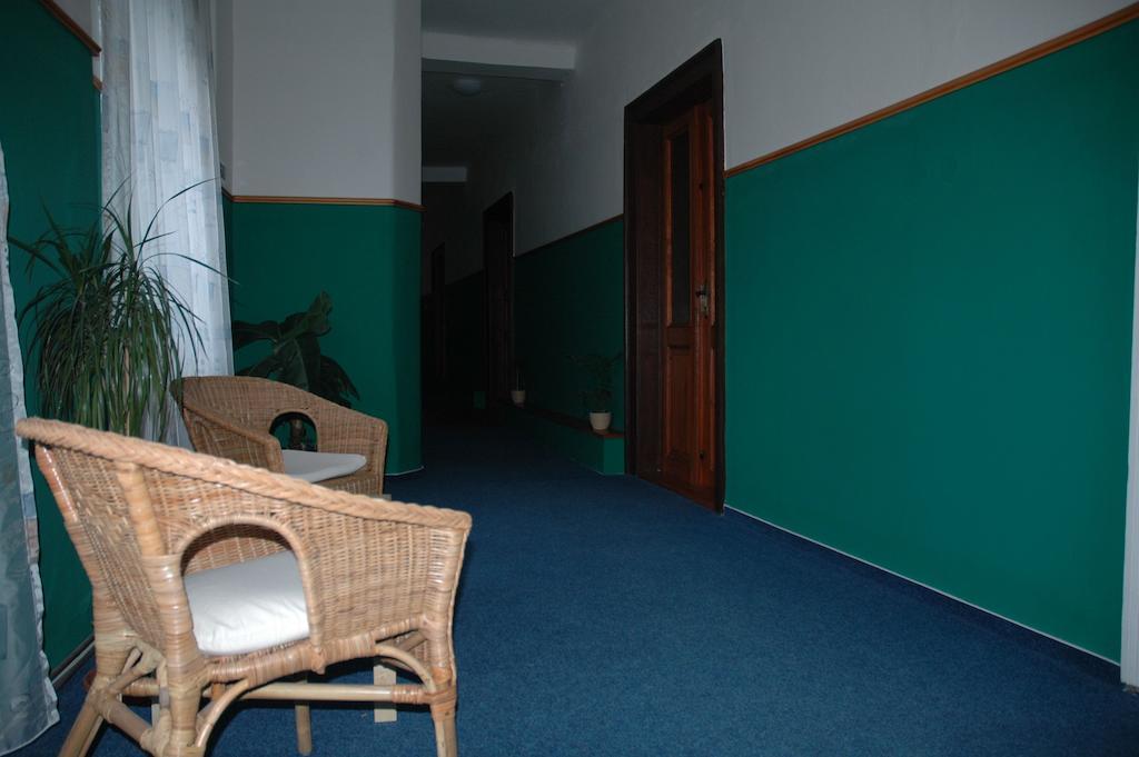 Hotel Mrazek Pardubice Eksteriør bilde
